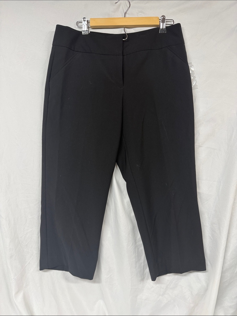 Nicole miller Black Womens Stretch Capri Pants